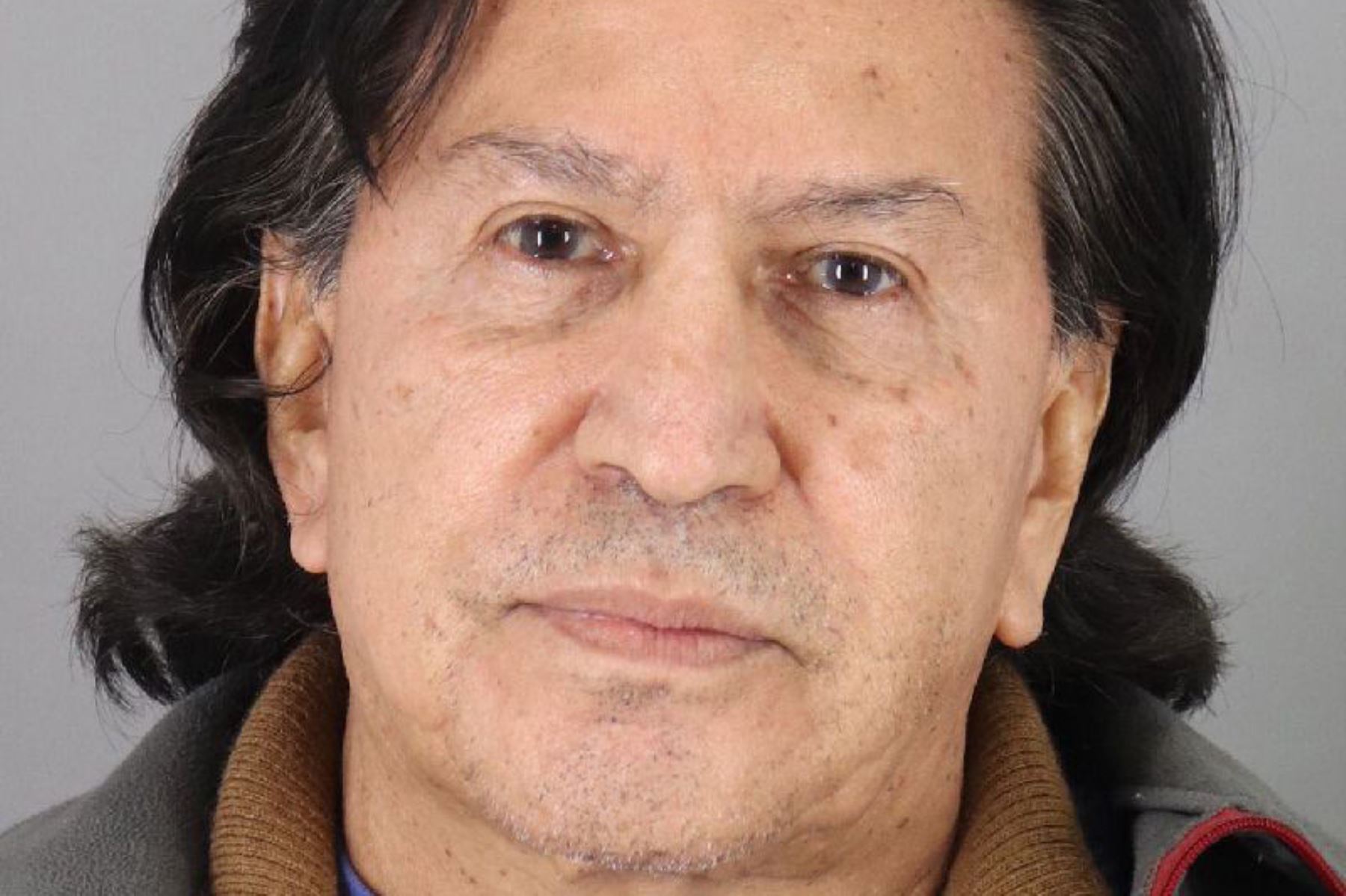 Juez reconsidera otorgar libertad bajo fianza al expresidente Alejandro Toledo.