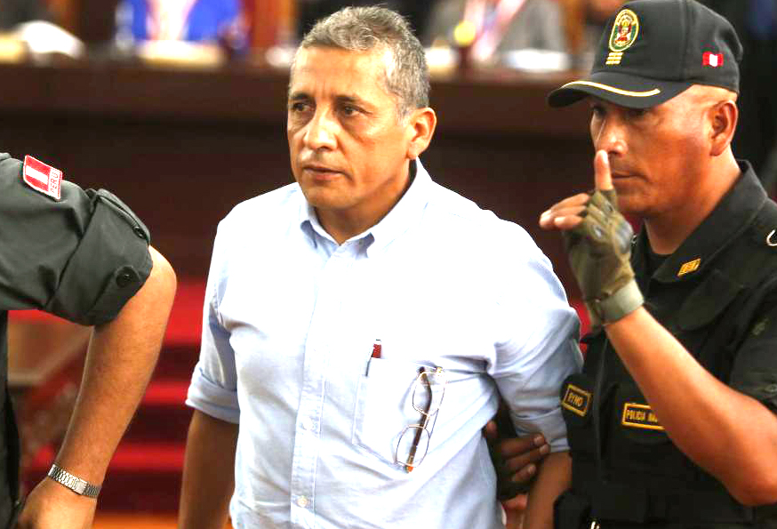 Antauro Humala denunció que el Instituto Nacional Penitenciario (INPE) no cumple con cobrar la redención por trabajo de su patrocinado, lo que le impide solicitar su libertad condicional.