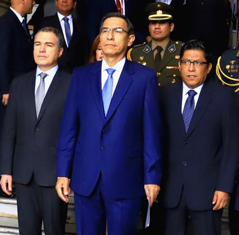 Presidente Vizcarra se reúne este martes con Olaechea en Palacio