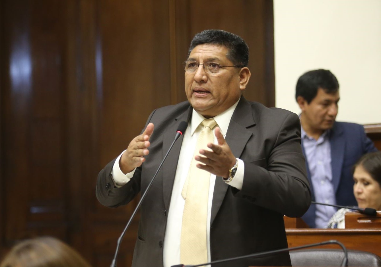 Mario Mantilla asume presidencia de la Subcomisión de Acusaciones