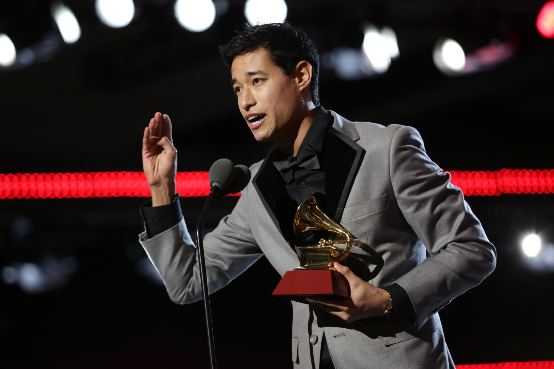 Tony Succar ganó su segundo  gramófono en los Latin Grammy 2019