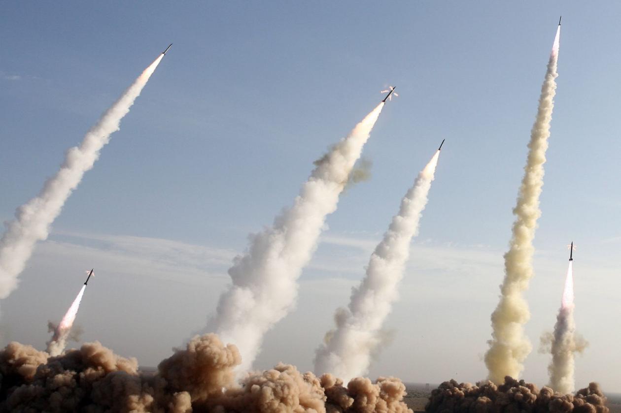 Israel bajo ataque, terroristas disparan más de 200 misiles