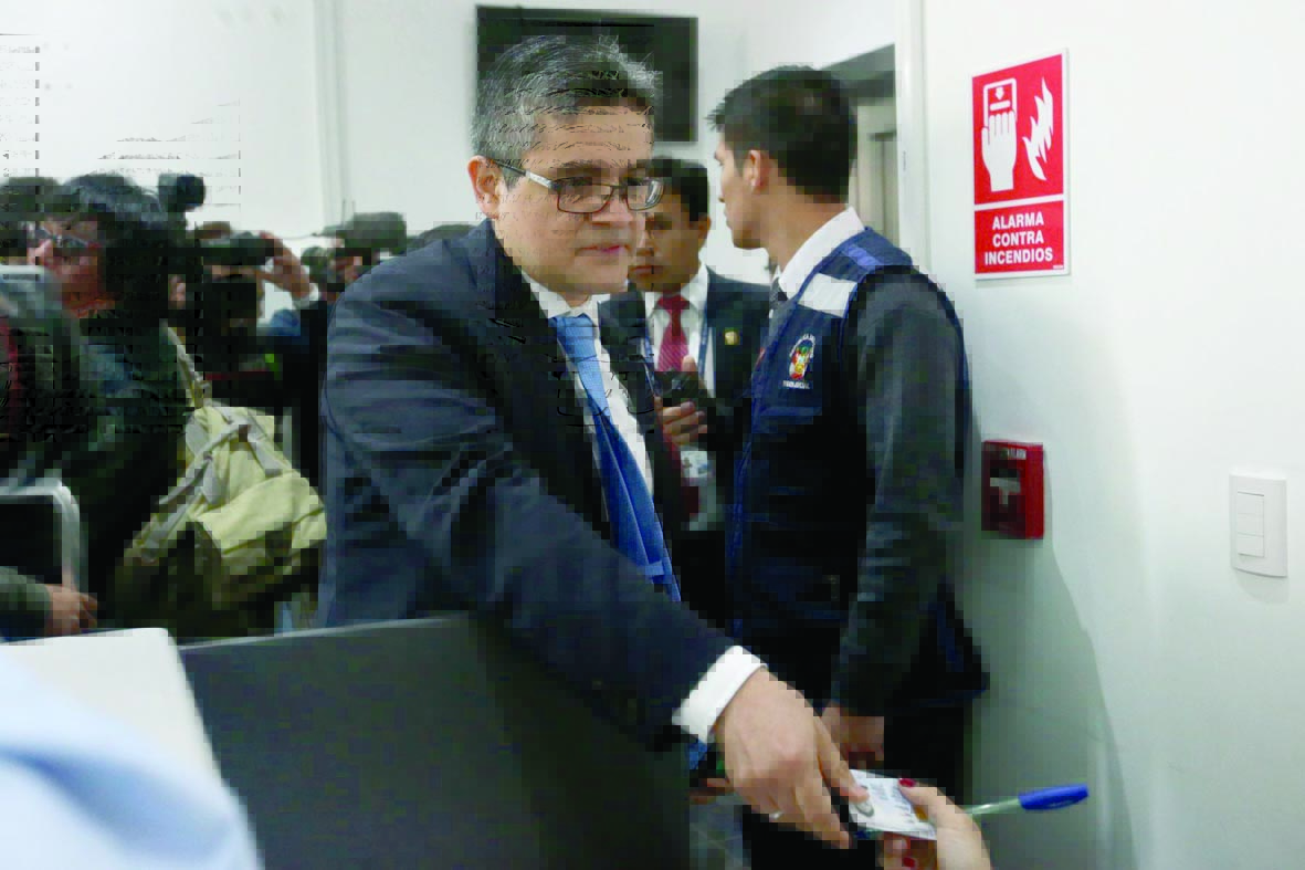 Fiscal Pérez ordena pericia  al patrimonio de Fujimori