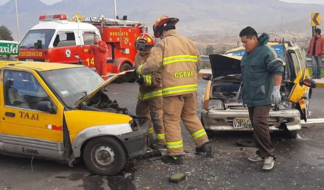 brio causa accidente y deja cinco heridos en Arequipa