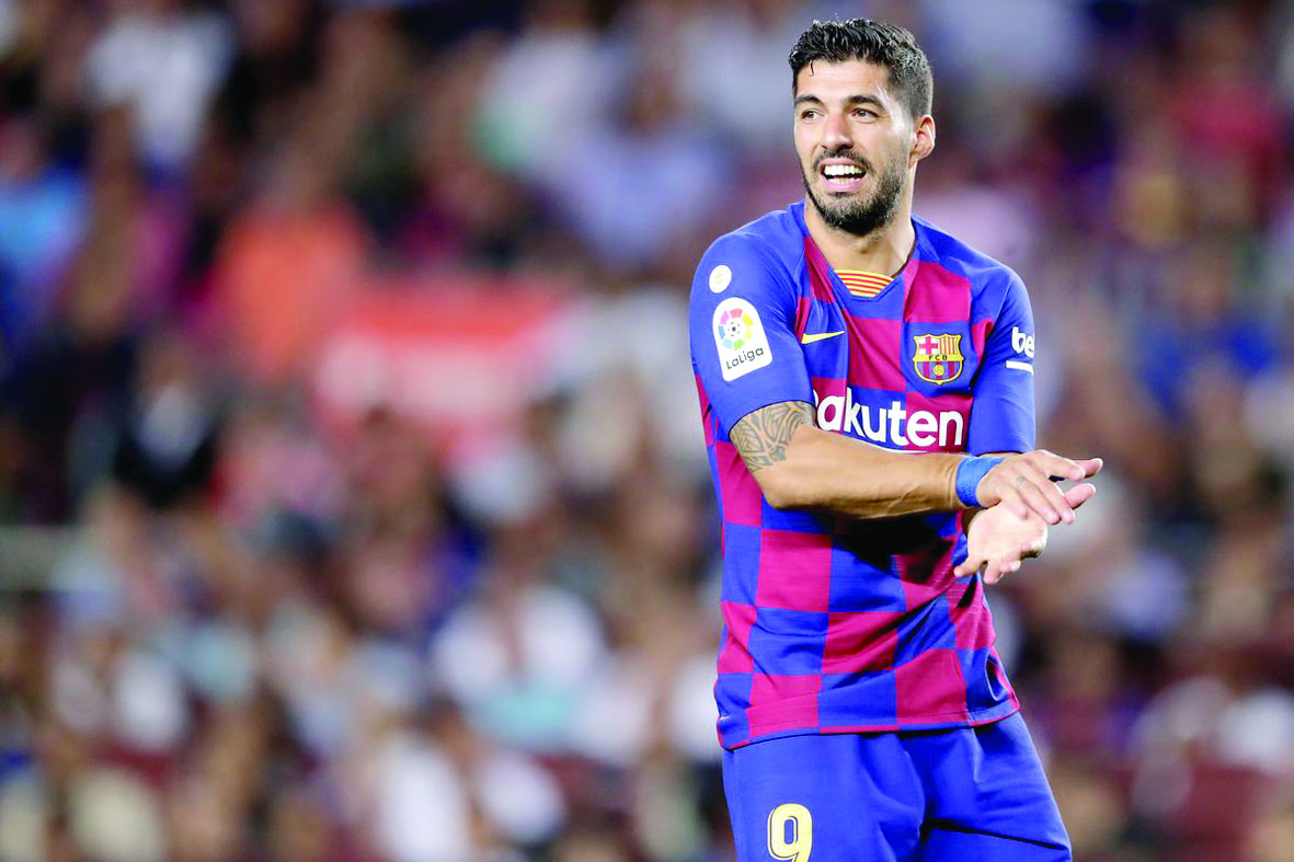 Suárez será baja en el Barcelona tras someterse a operación