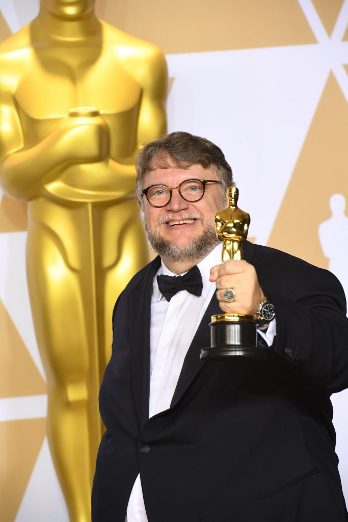 Guillermo del Toro inicia rodaje de “El callejón de las almas perdidas”