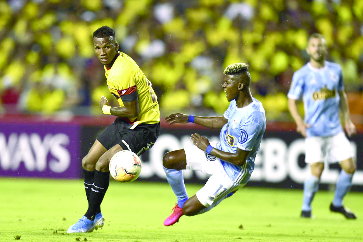 Cristal cae 4-0 ante Barcelona en debut por la Libertadores