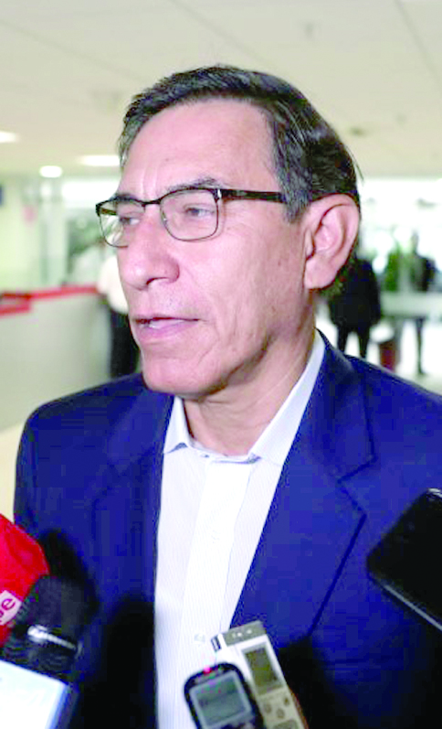 Martín Vizcarra evita declarar sobre insultos a la ministra