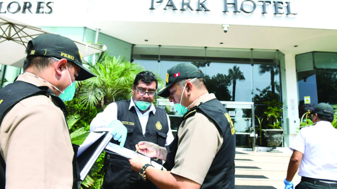 El operativo fue realizado por cinco equipos que recorrieron hoteles de San Isidro y Miraflores