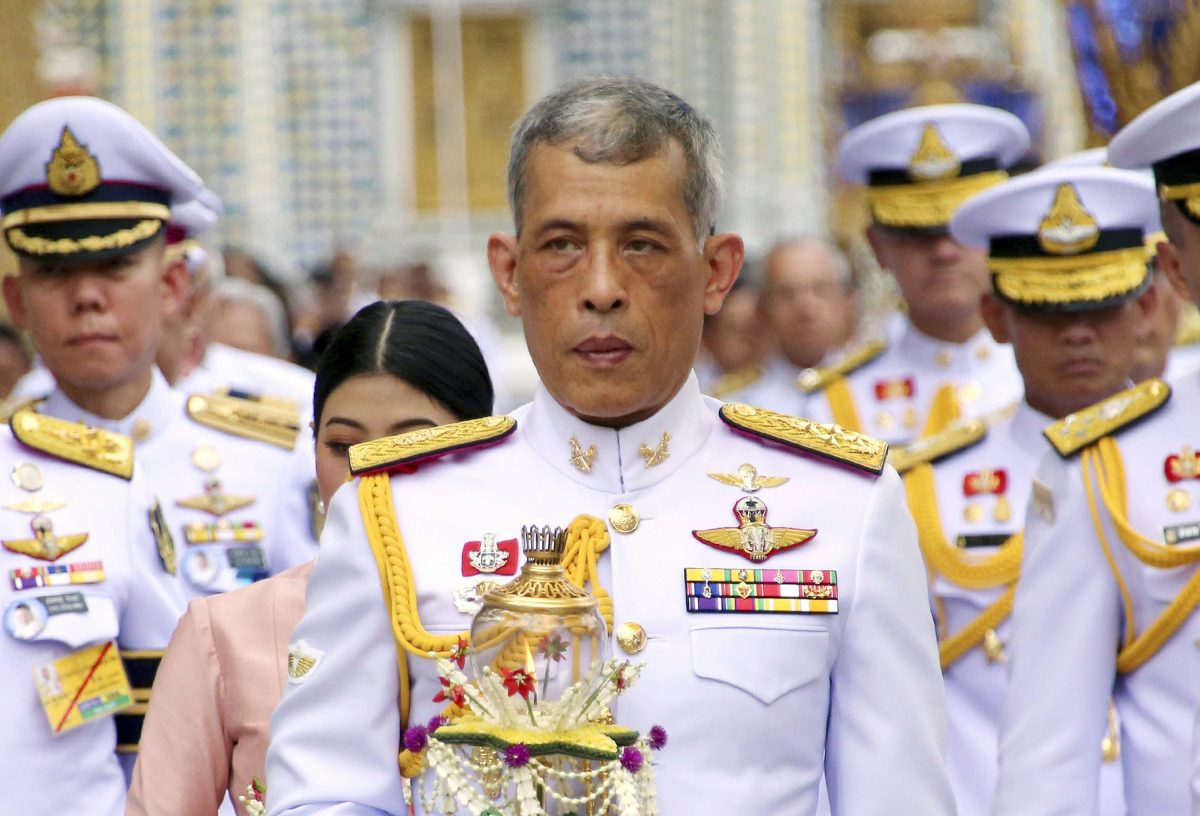 Rey de Tailandia se aísla del coronavirus en lujoso hotel