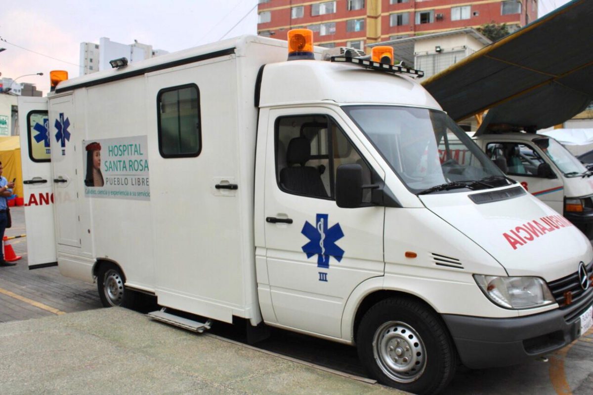 Nueva ambulancia del Hospital Santa Rosa para combatir el covid-19