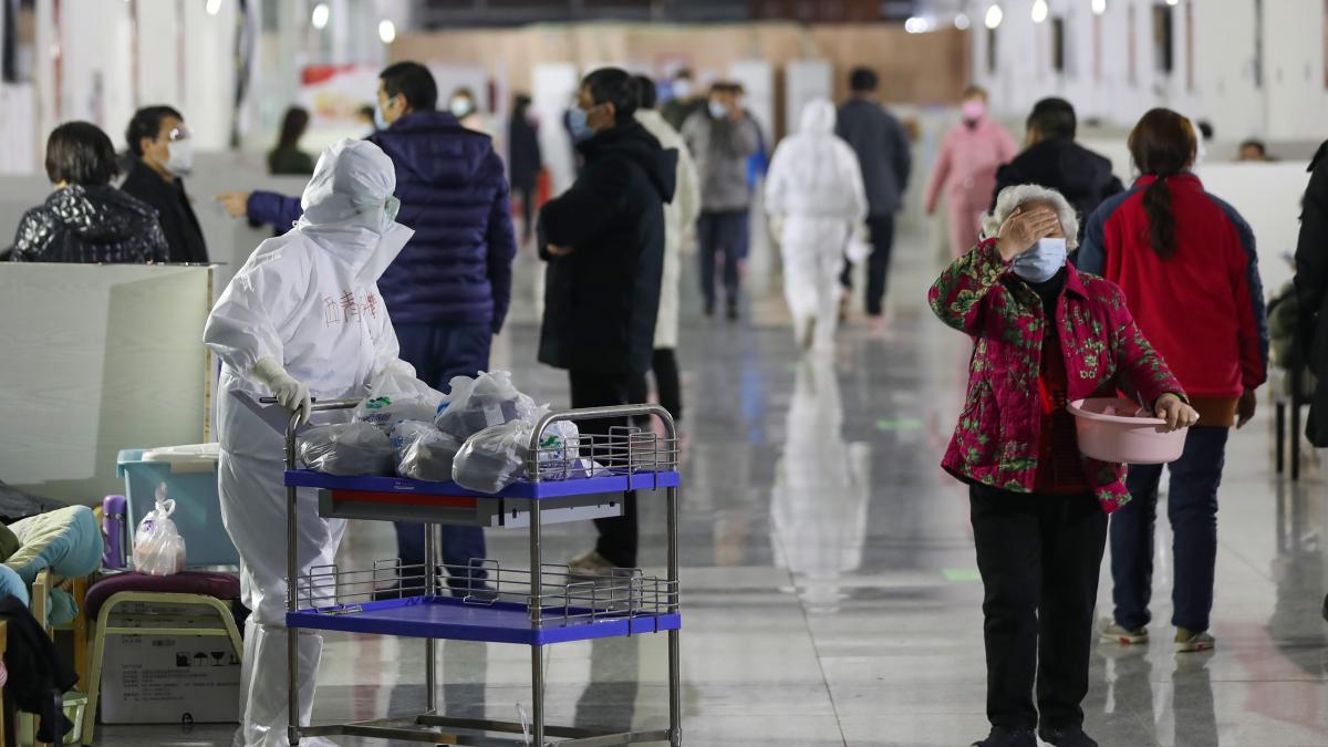 Expertos aseguran que cuarentena por coronavirus en el mundo podría durar más de un año