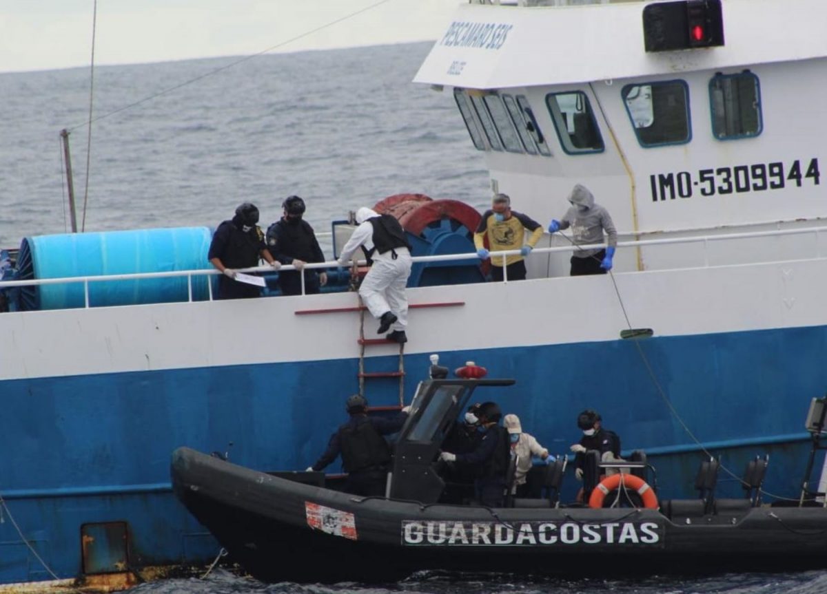 ¡Gran ejemplo! Marina de Guerra del Perú salva a tripulante Chileno tras sufrir un infarto