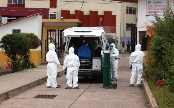 Cifra de fallecidos por coronavirus se eleva a 1.961 en el Perú