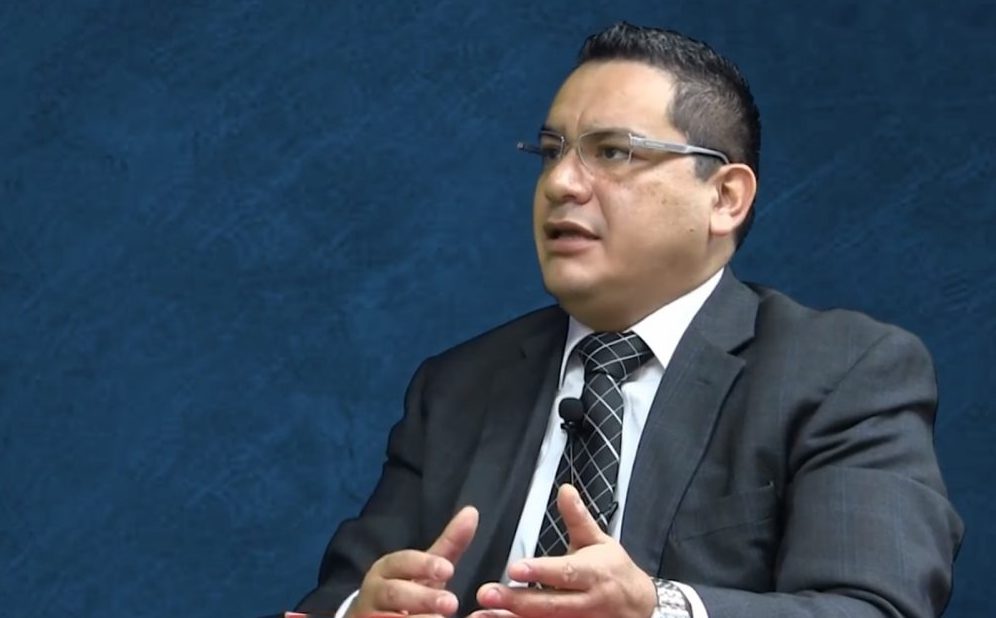 Renuncia Juan José Santiváñez, jefe del gabinete de asesores del Mininter