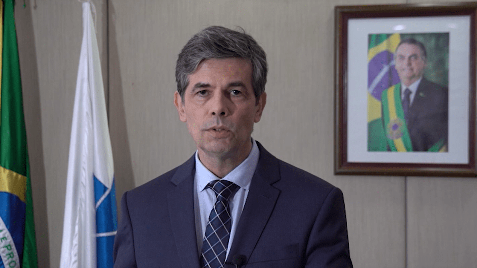 Nuevo ministro de Salud renuncia por diferencias con Bolsonaro