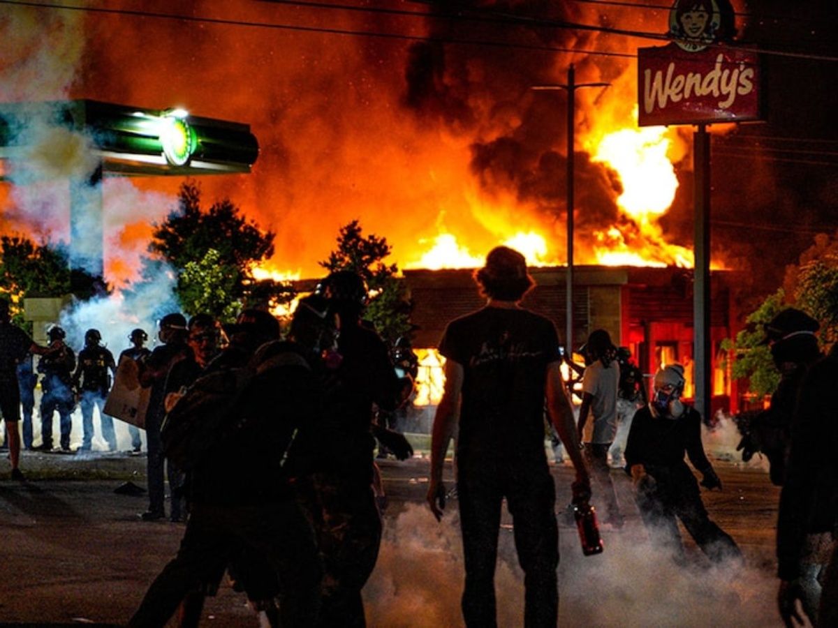 Policía mata otro afroamericano en Atlanta y desata violentos disturbios