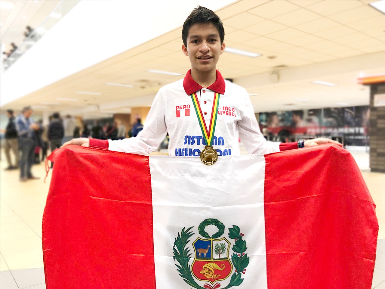 Perú gana medalla de oro en primera olimpiada virtual de Matemática a nivel mundial
