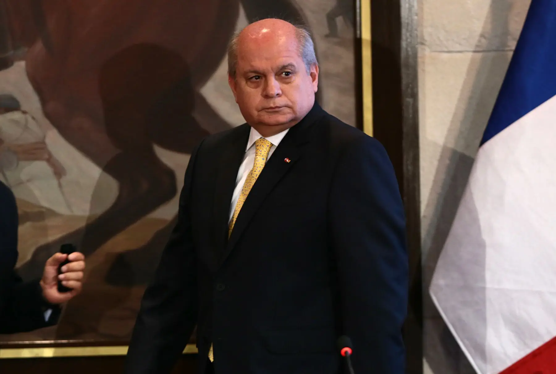 Cateriano en el pleno del congreso