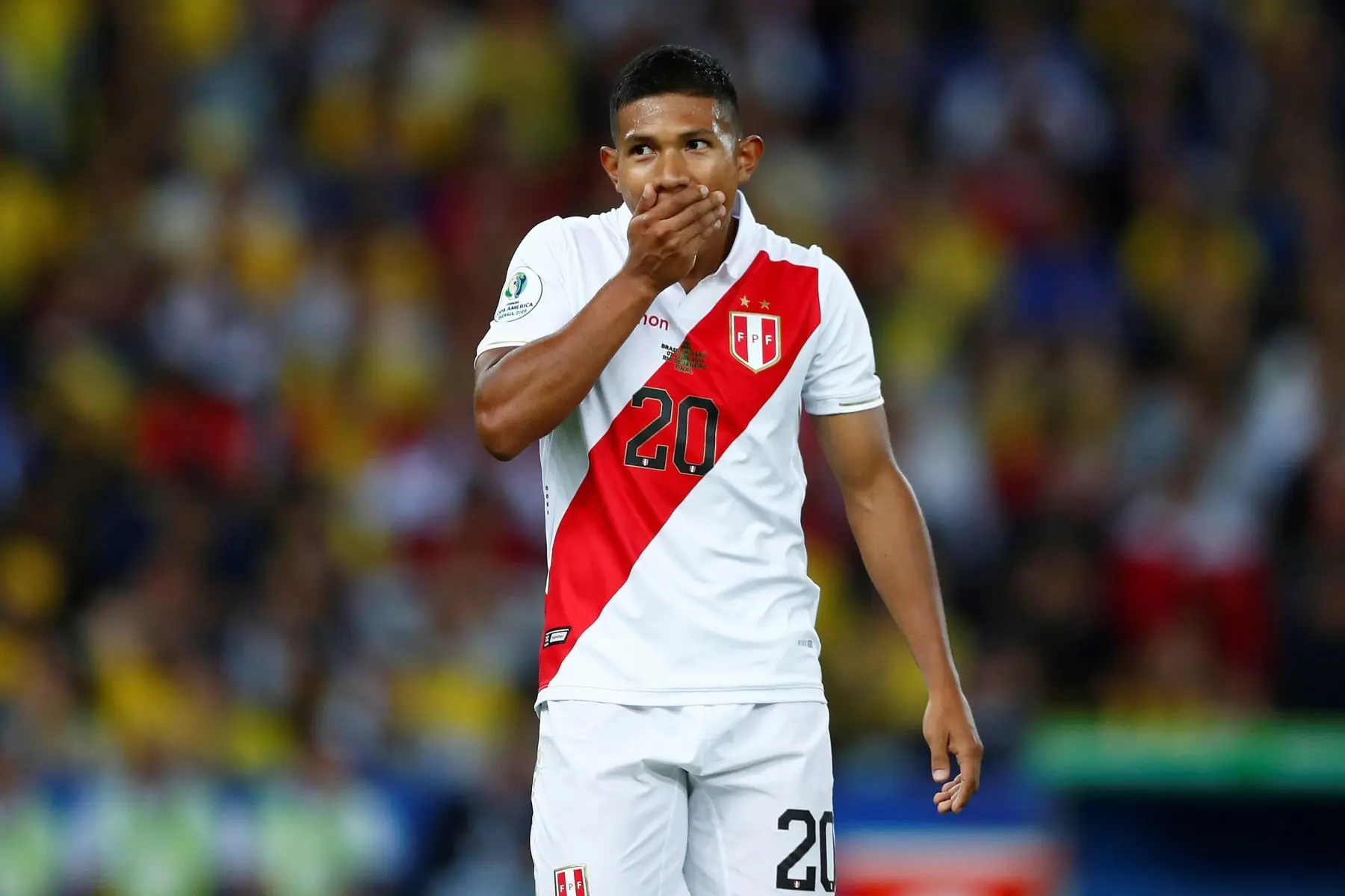 Edison Flores