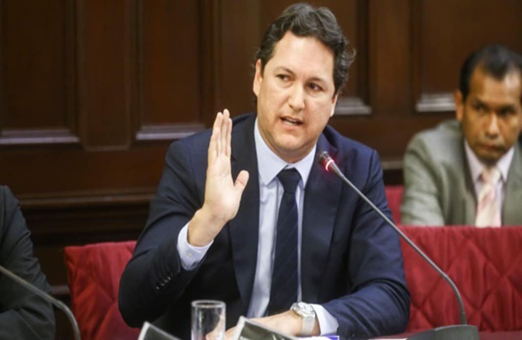 Daniel Salaverry: «Espero que el peruano me dé un voto de confianza»