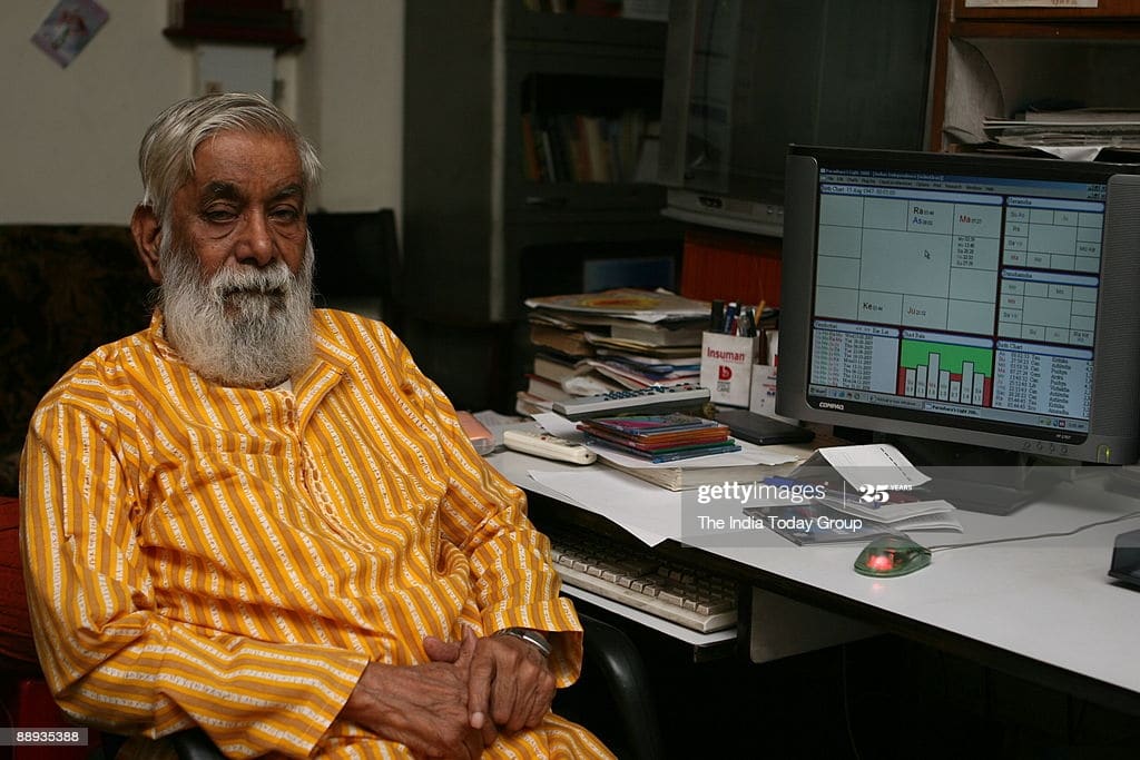 El astrólogo hindú que predijo la caída de la exURSS y la muerte de Sadam Hussein