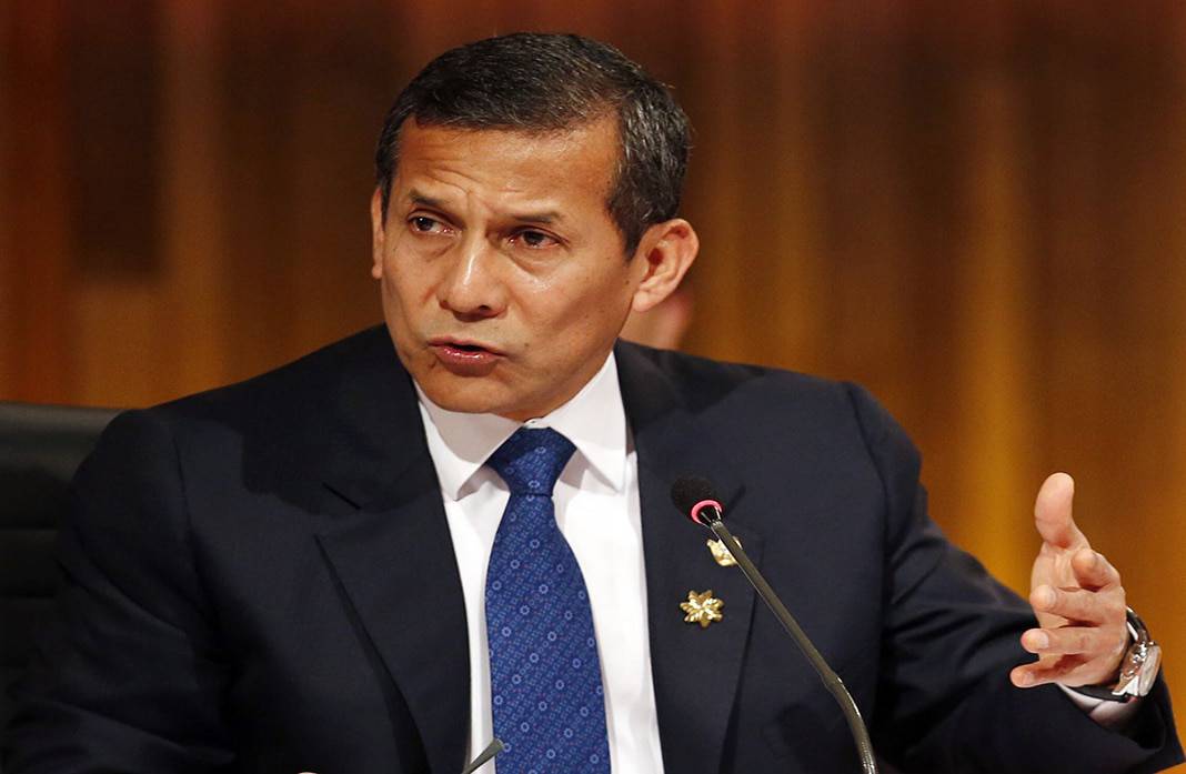 Ollanta Humala llama «golpistas» a quienes intentan «boicotear el plan de vacunación»