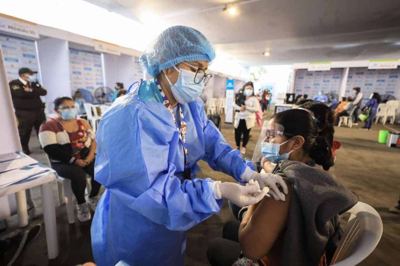 Vacunatón en Lima y Callao para mayores de 38 años