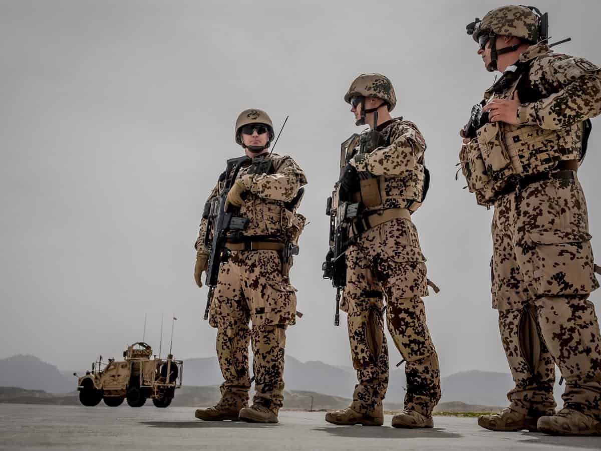 La OTAN evalúa mantener tropas en Afganistán, a pesar de retiro de EEUU