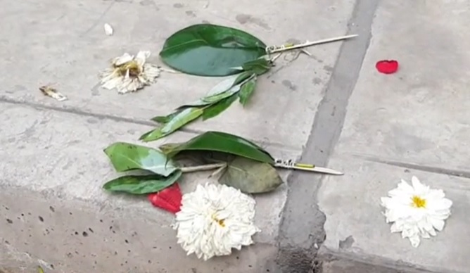 Delincuentes dejan flores y balas en casa de empresario
