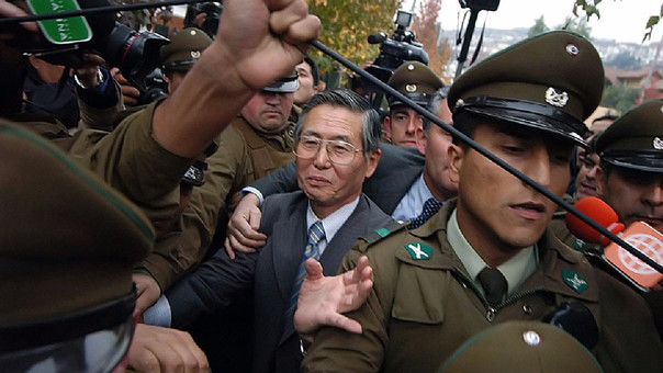 Perú oficializa pedido a Chile para ampliar la extradición de Fujimori