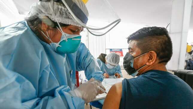 Más de diez millones de peruanos ya fueron vacunados