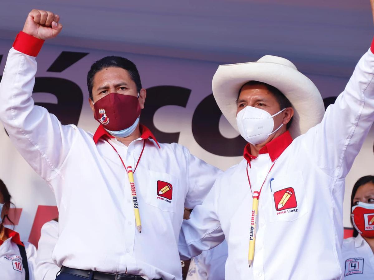 Presidente Castillo a punto de romper con Perú Libre