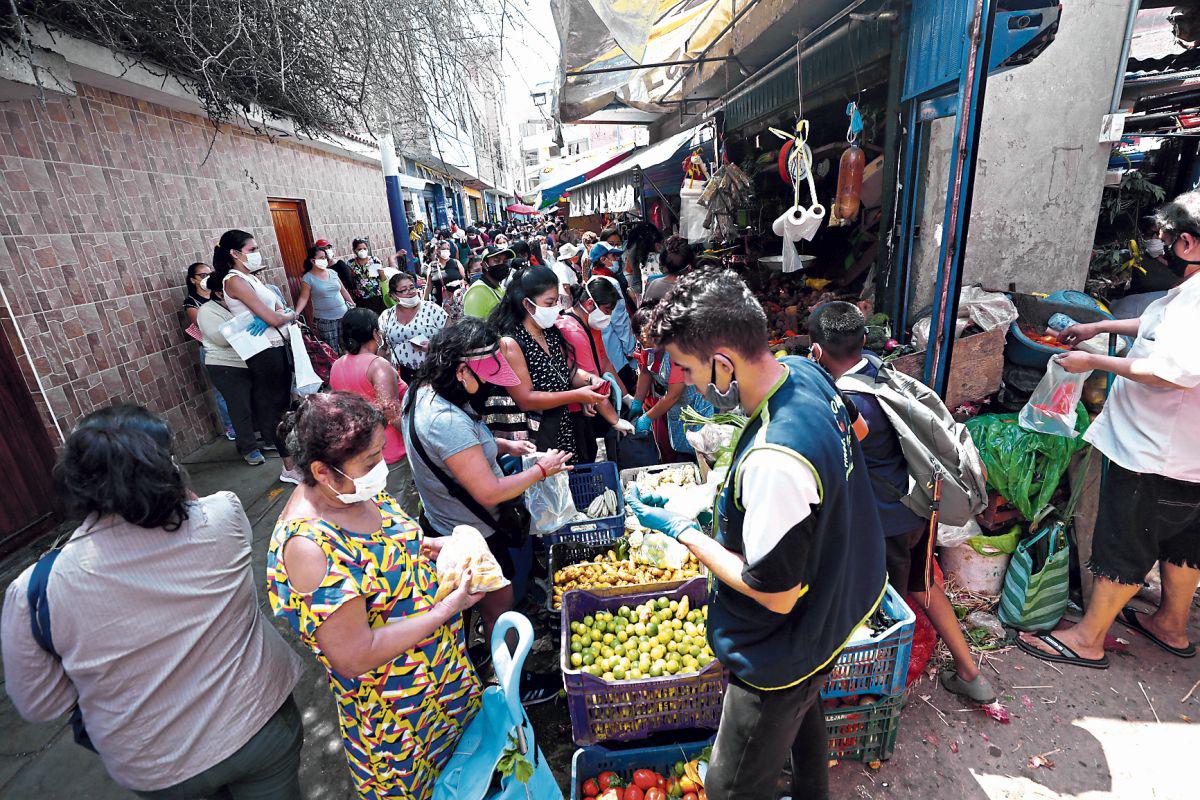 OIT: 81% del empleo es informal durante la reactivación económica peruana