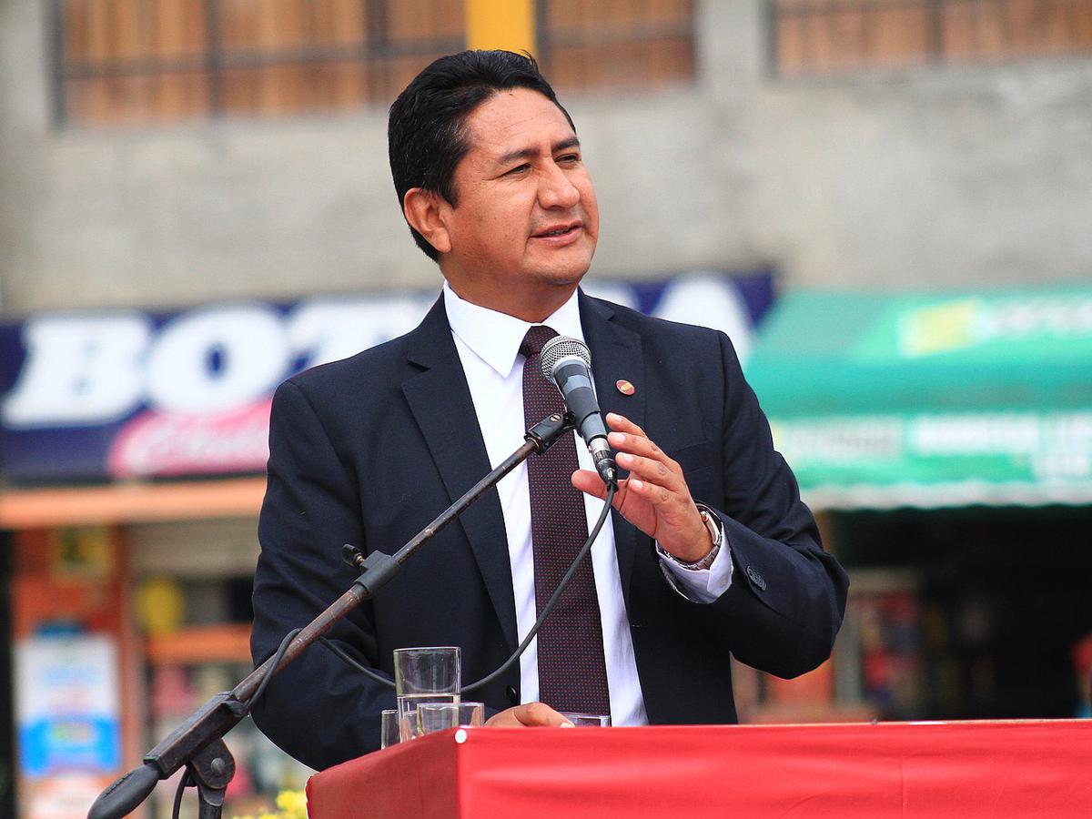 En 2026, Cerrón sería candidato presidencial de Perú Libre
