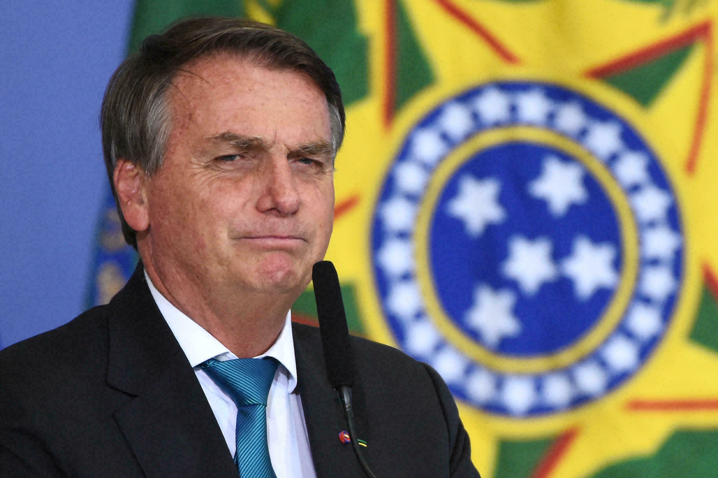 Brasil: Jair Bolsonaro es acusado por crímenes contra la humanidad