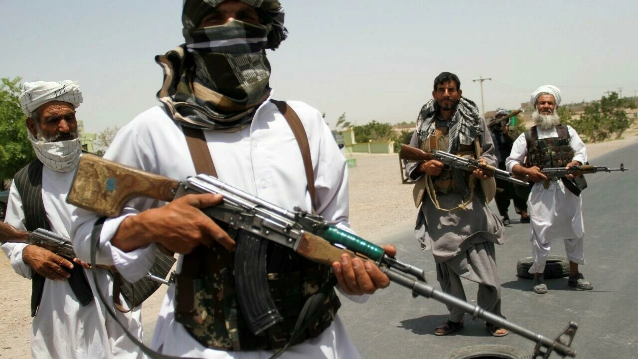 Afganistán: Un total de 16 fallecidos dejó enfrentamiento entre talibanes y posibles yihadistas