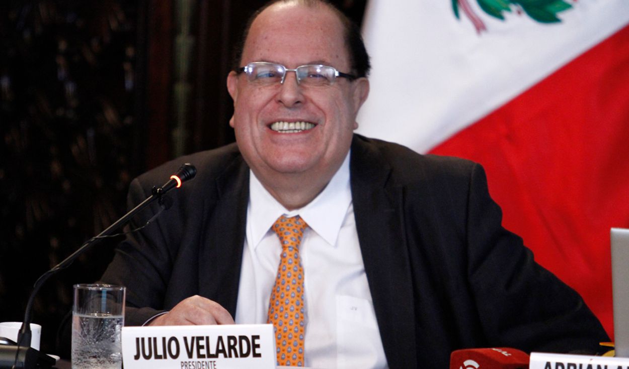 Comisión del Congreso ratifica a Julio Velarde como presidente del BCRP