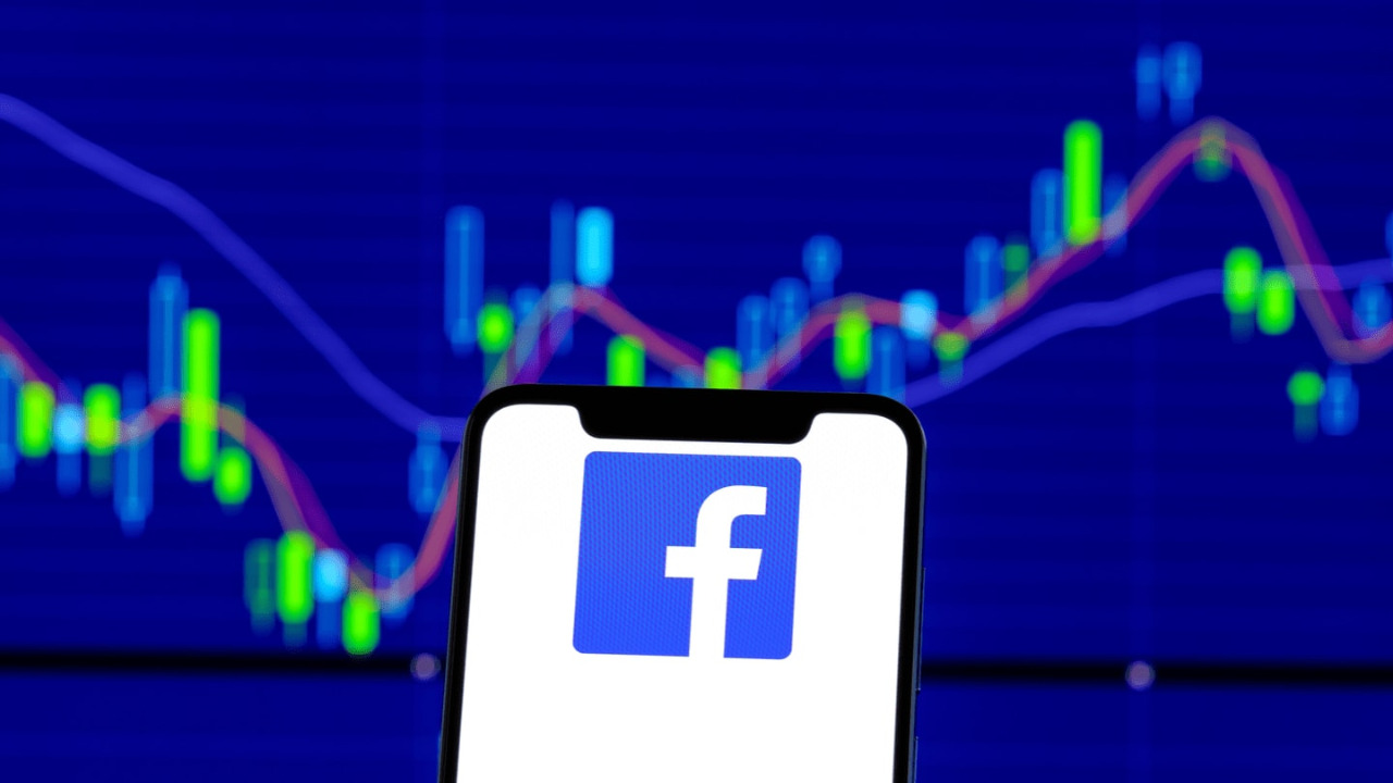 Caída de Facebook hace perder U$ 5,900 millones a Zuckerberg