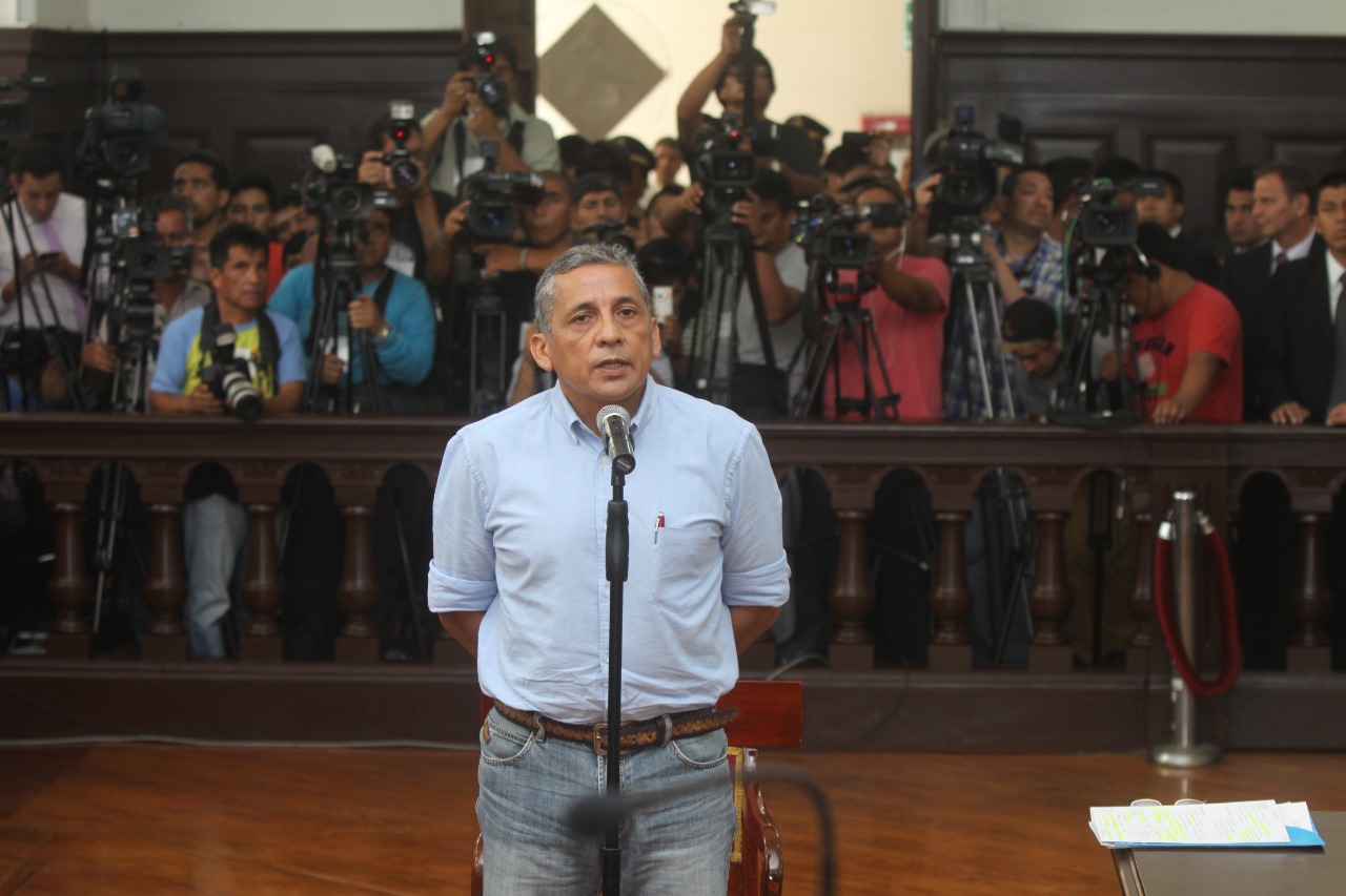 Gobierno negocia liberación de Antauro Humala