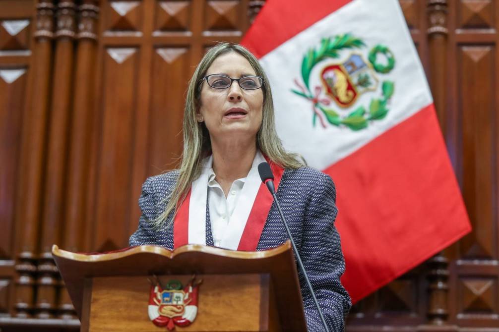 María del Carmen Alva: «Necesitamos darle estabilidad al país»
