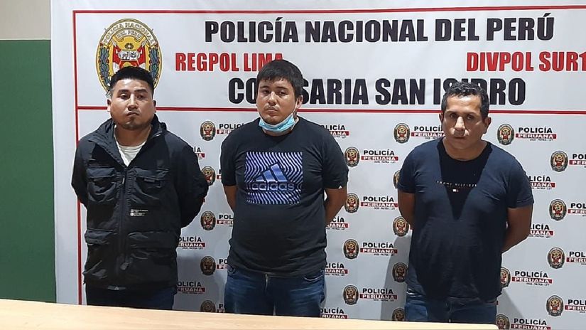 Tres sujetos intentaron comprar licores con tarjeta clonada en San Isidro