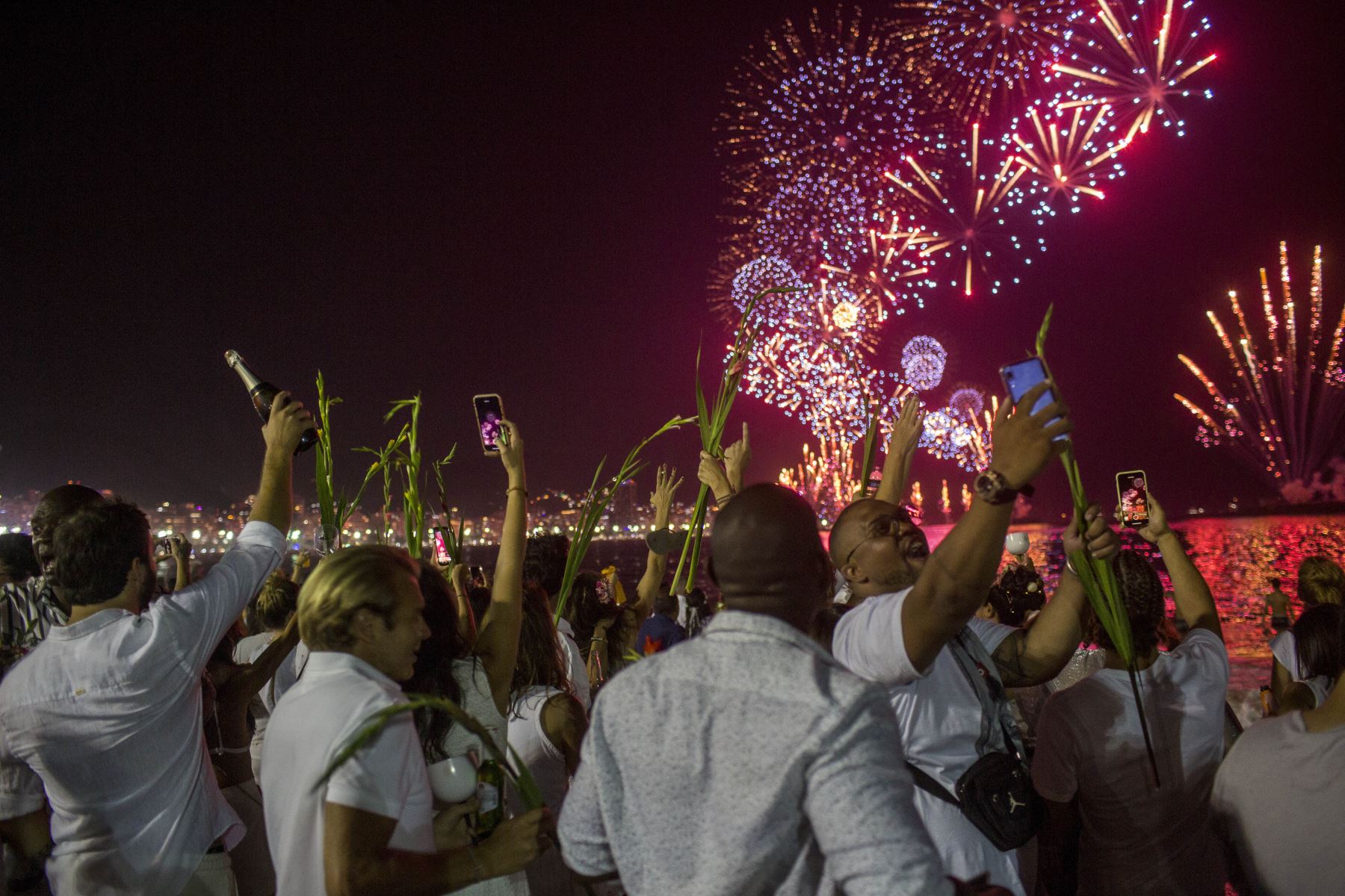 Río de Janeiro ofrecerá espectáculo de fuegos artificiales por año nuevo pese a la variante ómicron
