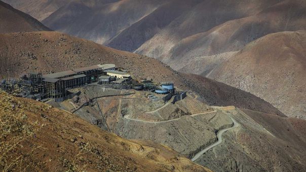 Nexa anuncia suspensión de labores de mina Cerro Lindo a causa de bloqueo