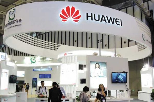 Multinacional china Huawei quiere invertir en energías renovables