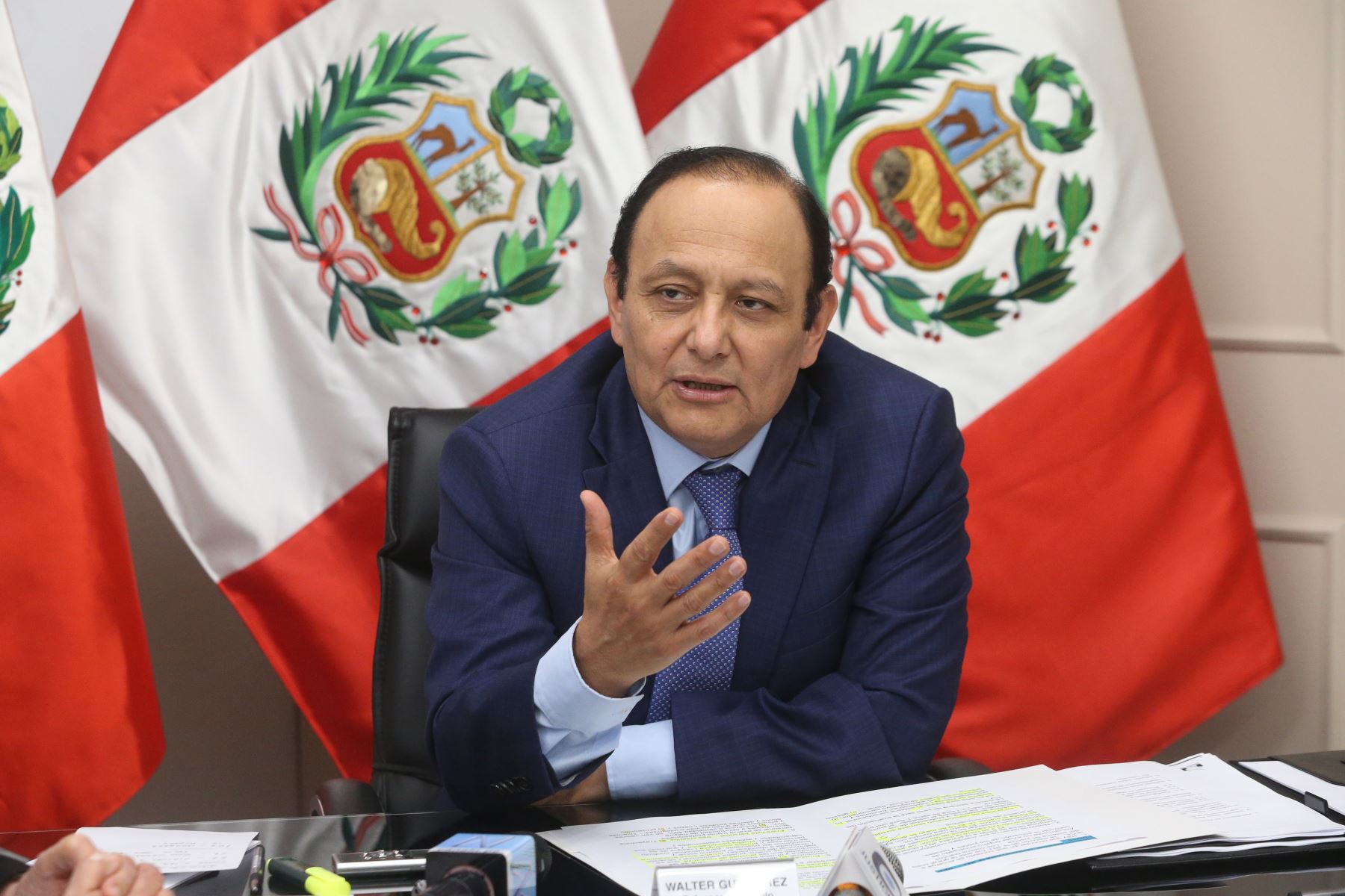 Walter Gutiérrez critica inacción de fiscal de la Nación ante mandatario