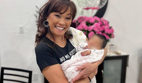La mamá de Tony Succar, Mimy Succar, mostró su felicidad en redes por tener en brazos a su primera nieta hasta el momento.