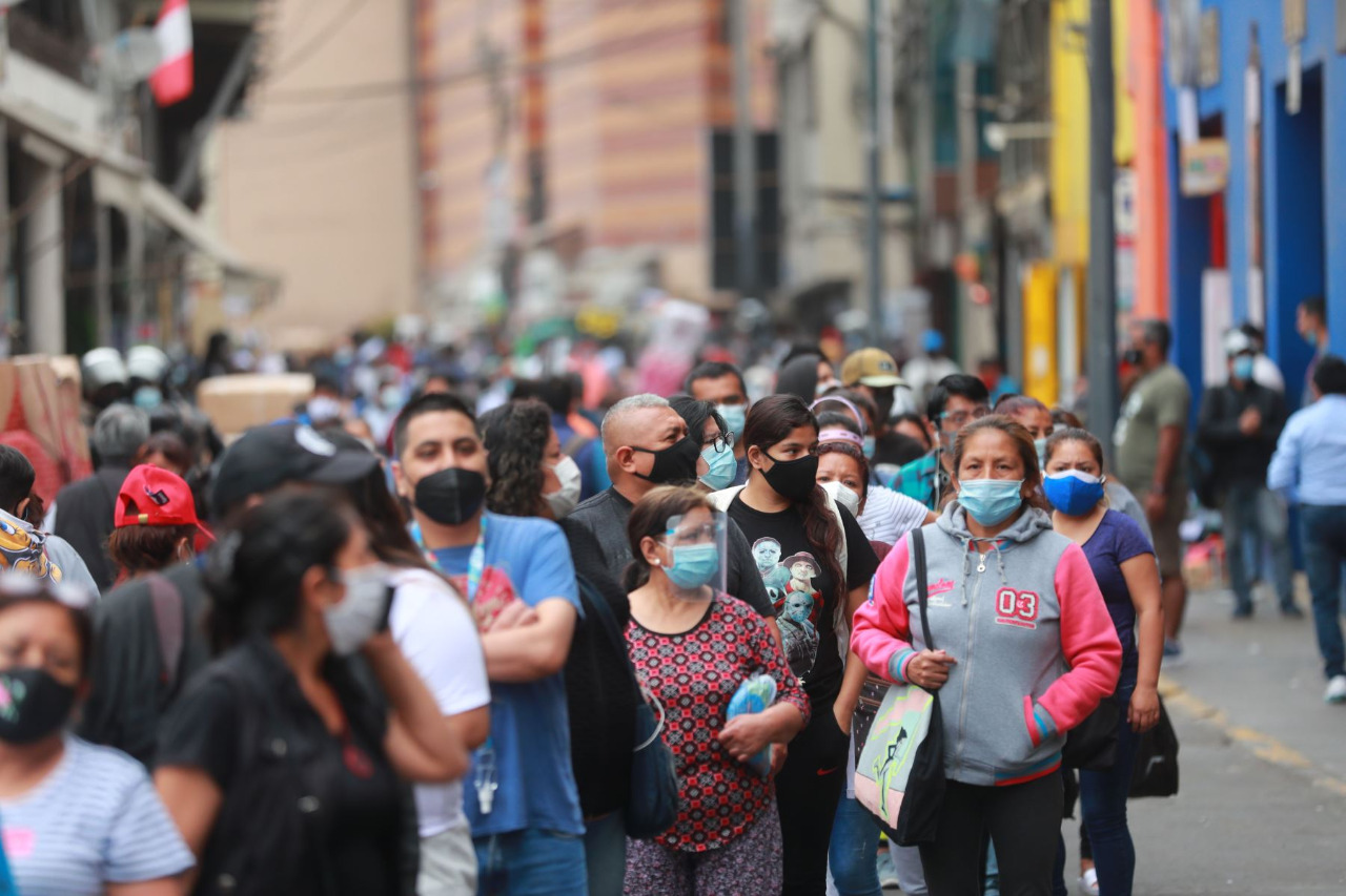Distritos de Lima superan los contagios de las dos primeras olas