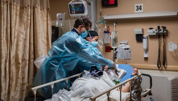 EE.UU bate un nuevo récord de hospitalizaciones por Covid