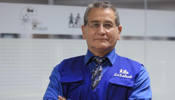 Nuevo presidente de EsSalud implicado en compras irregulares